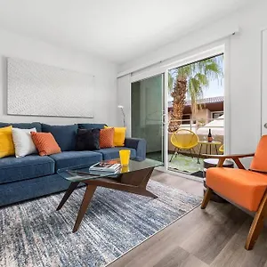 The 1 At Biarritz-remodeled 1 Bedroom In Downtown Ps Apartment Palm Springs