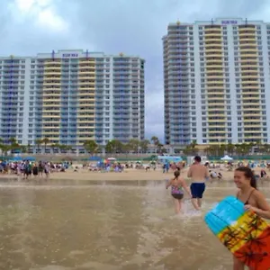 Ocean Walk - Breathtaking Ocean Front View Holiday home Daytona Beach